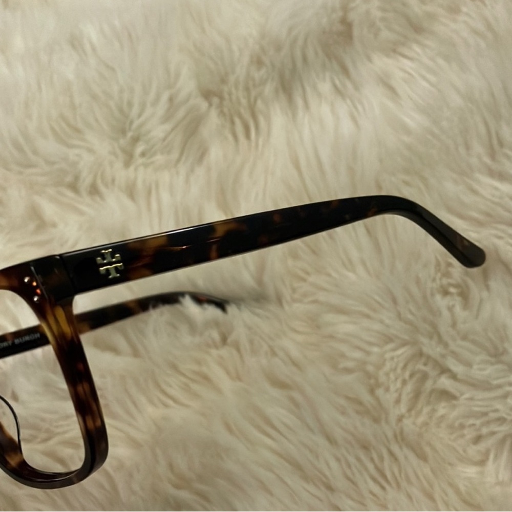 Tory Burch glasses 👓